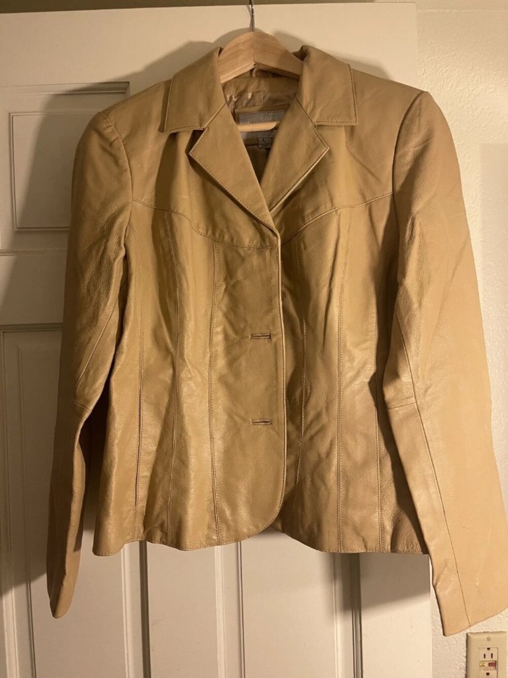 Wilson's tan leather jacket size L retro classic capsule neutral